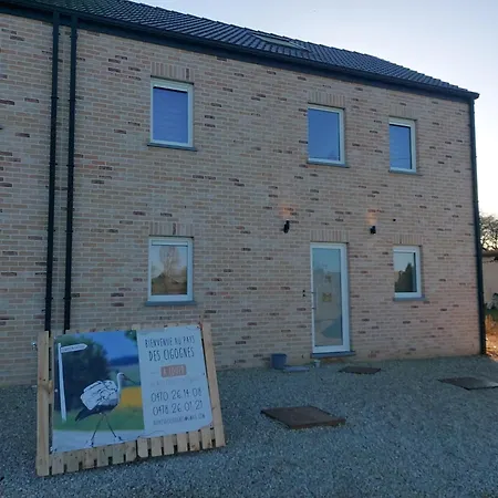 Au Pays Des Cigognes