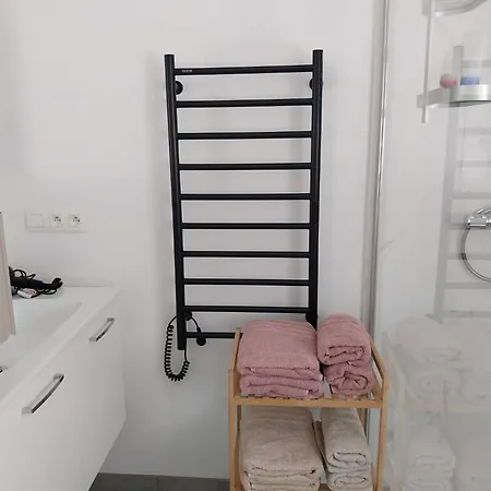 Au Pays Des Cigognes Casa de Férias Brugelette